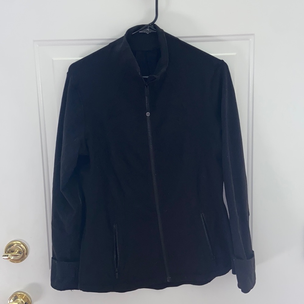Lulu lemon define Jacket size 12, black